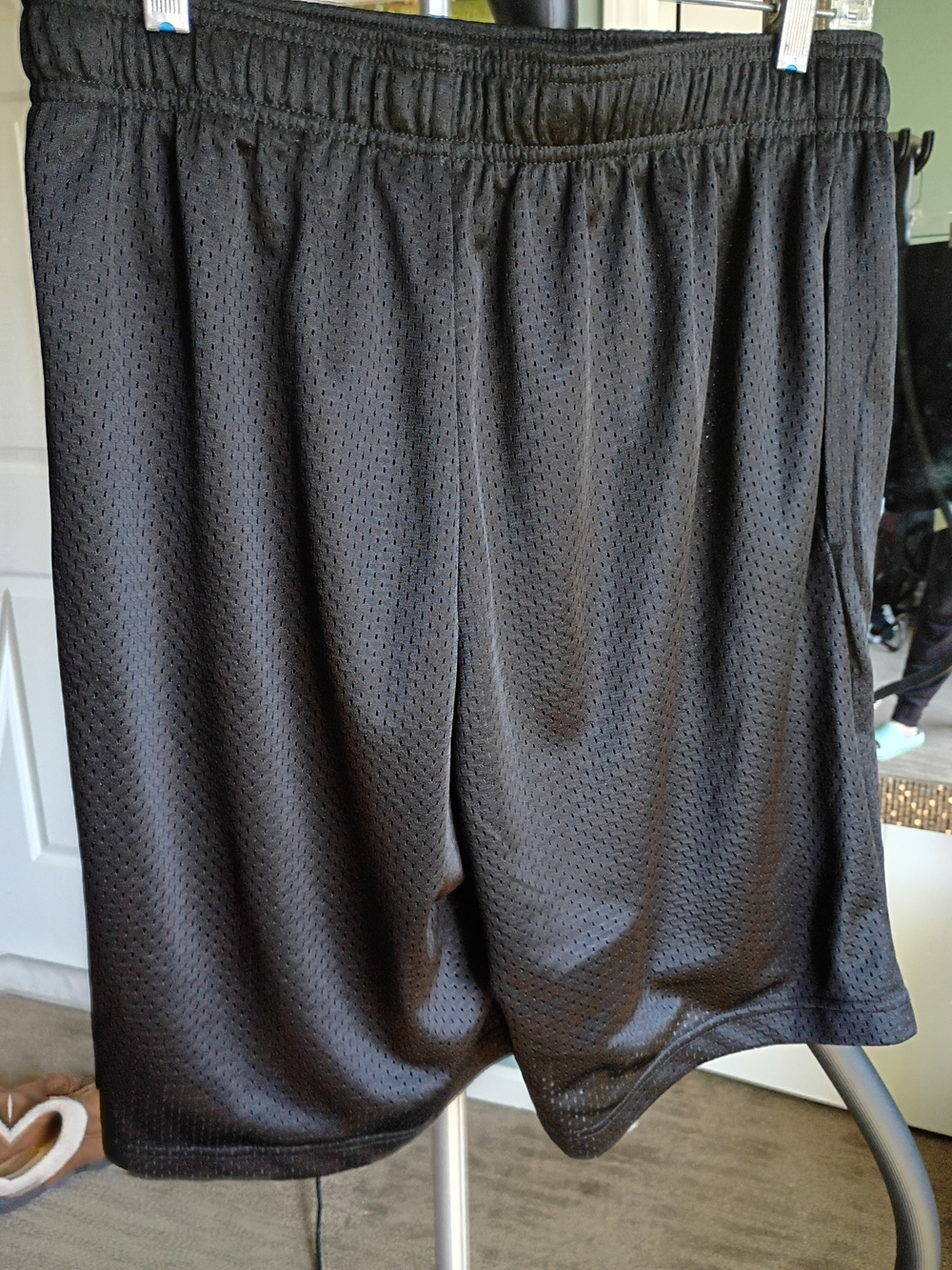Men's Black Athletic Mesh Shorts - Picture 4 of 5
